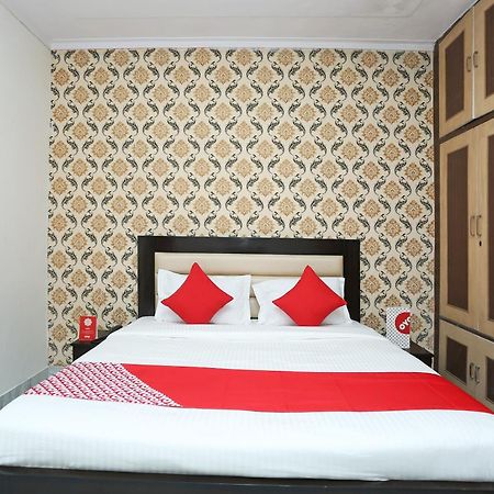 Hotel O Awesome Villa Near Appu Ghar Ґурґаон Екстер'єр фото