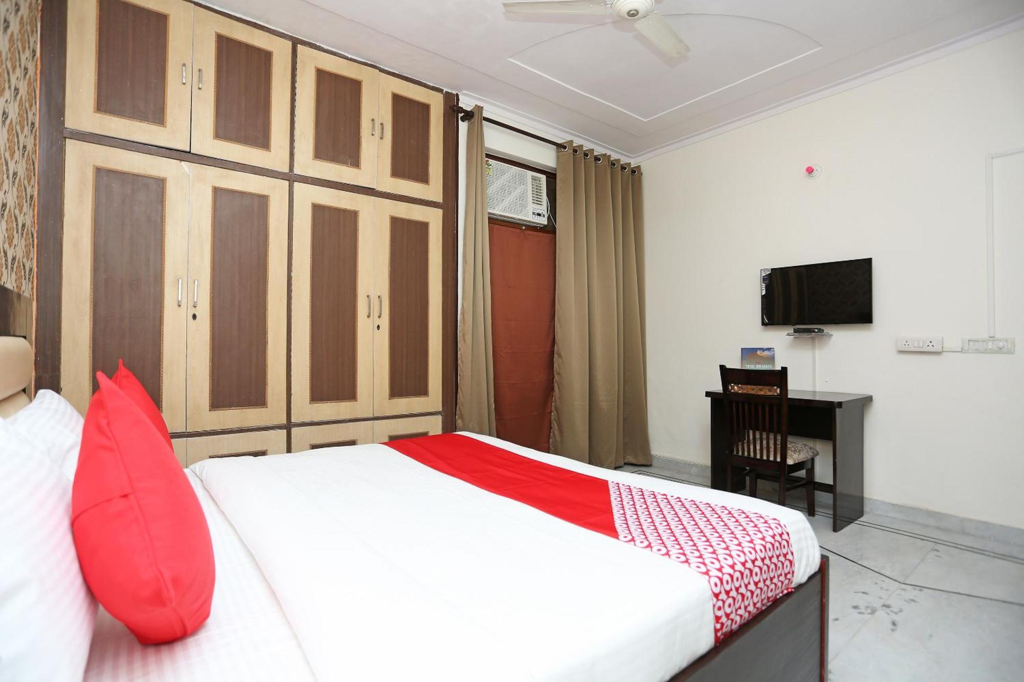 Hotel O Awesome Villa Near Appu Ghar Ґурґаон Екстер'єр фото