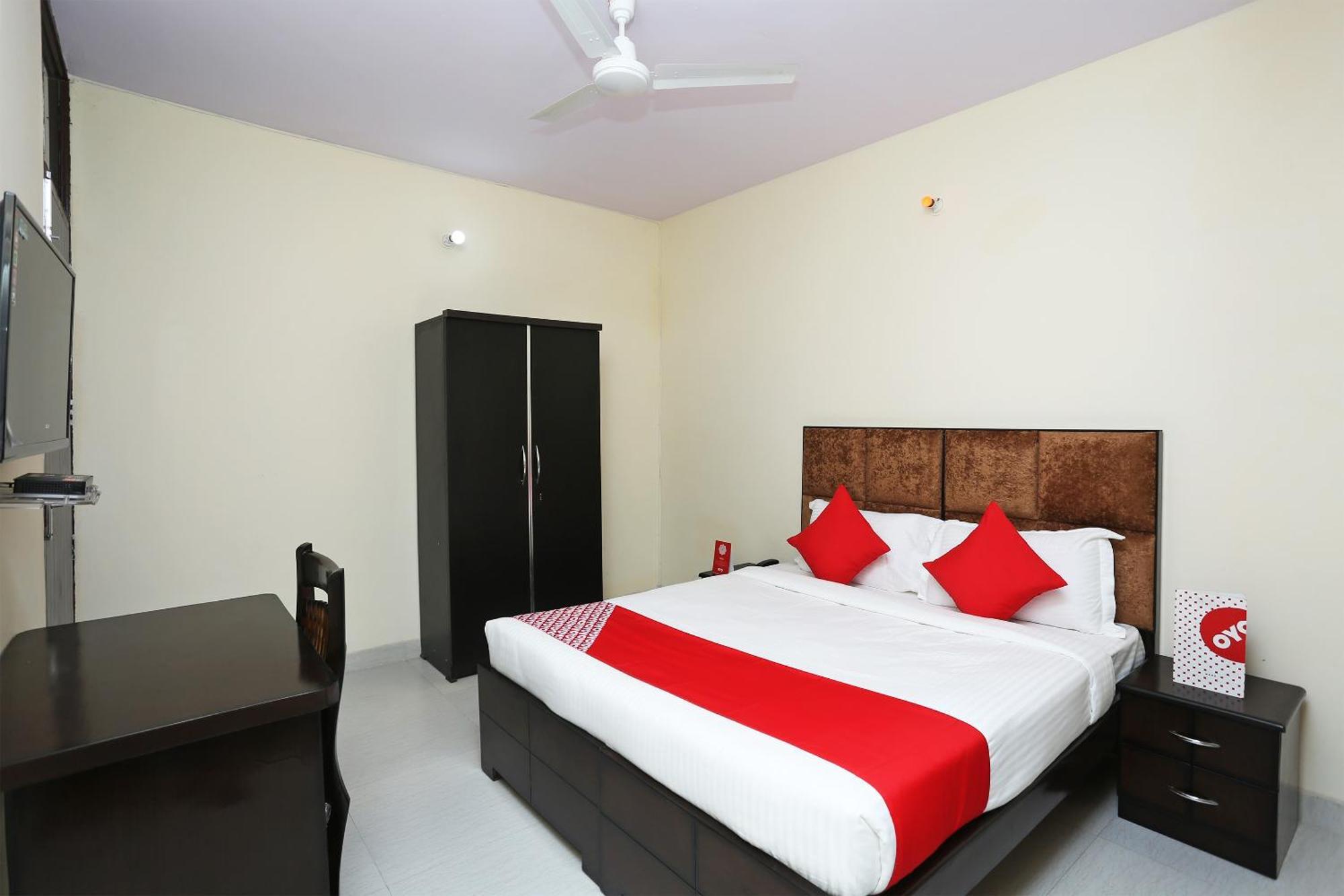 Hotel O Awesome Villa Near Appu Ghar Ґурґаон Екстер'єр фото