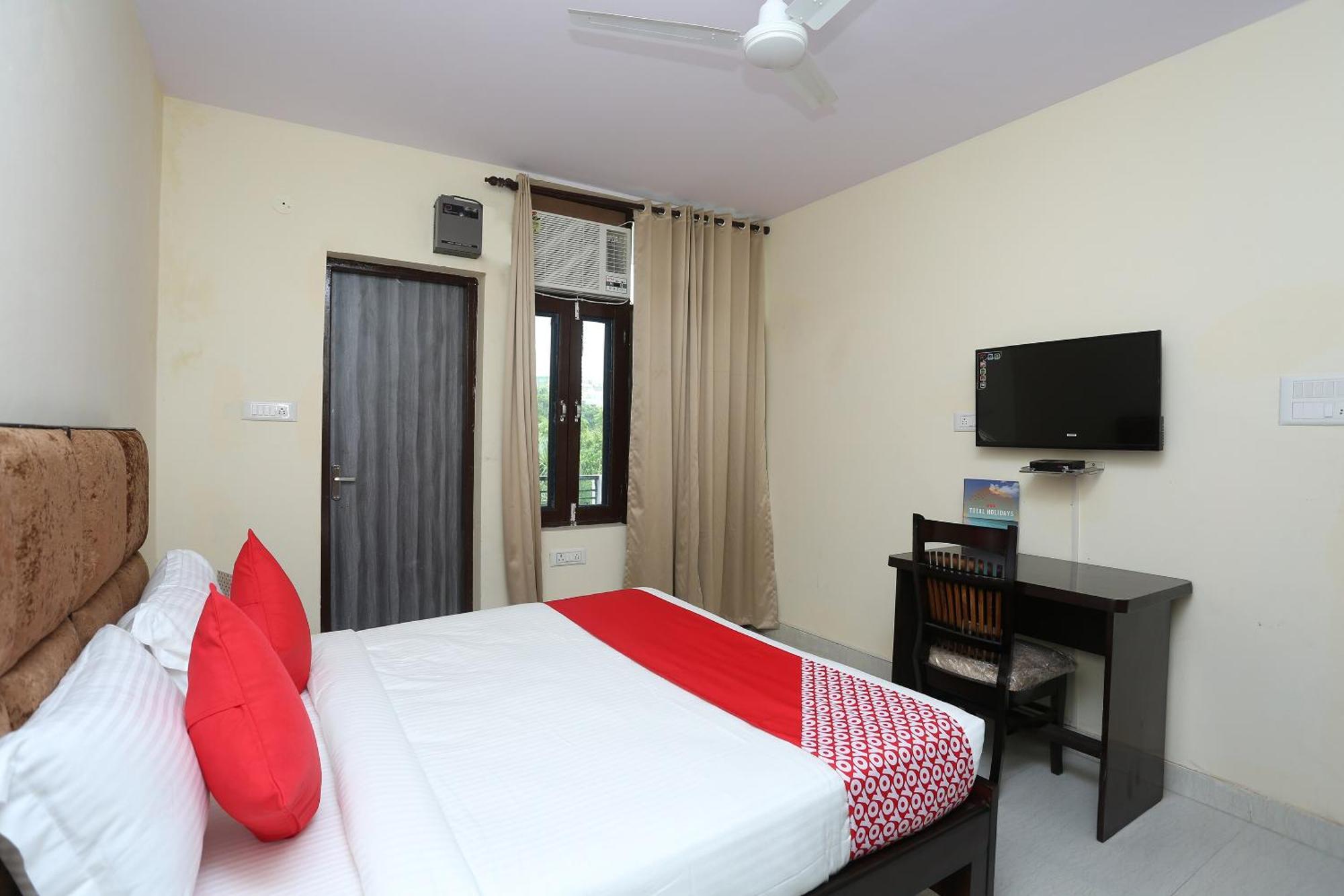 Hotel O Awesome Villa Near Appu Ghar Ґурґаон Екстер'єр фото